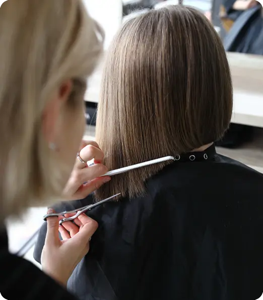 Coafor profesionist pentru femei în Brașov